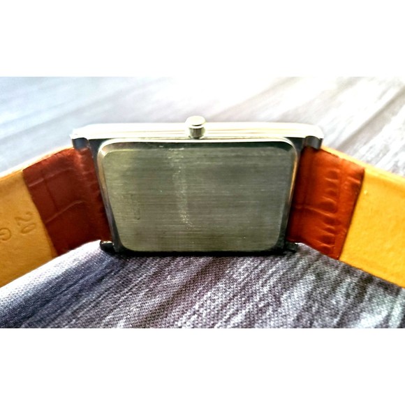 RARE NOS Seiko Men Tank Rectangular Blue Dial Leather band Dress Watch*** - Picture 6 of 9